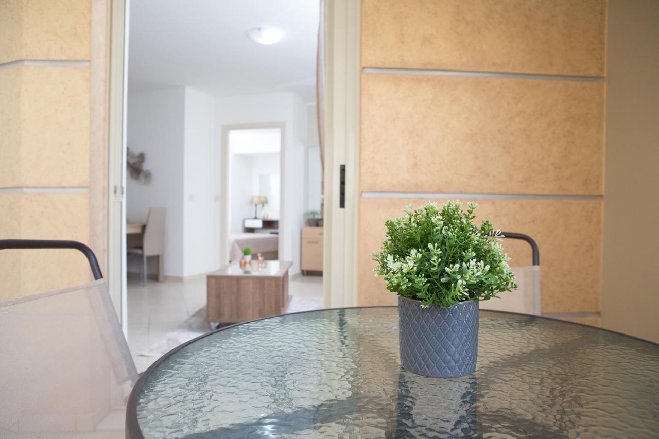 Anemone City Center Apartment Ираклион Экстерьер фото